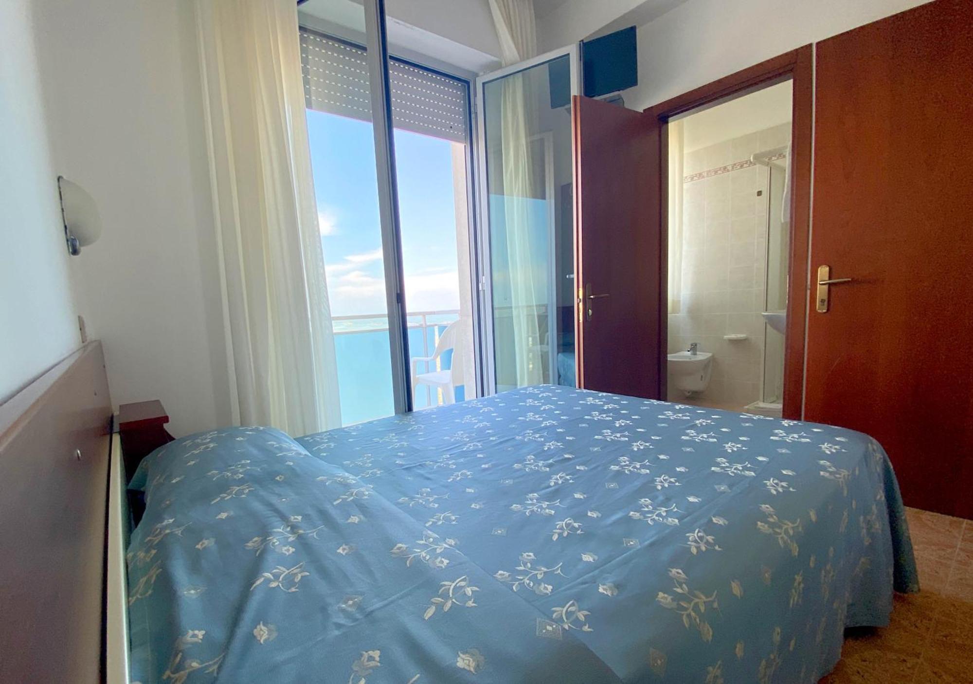Hotel Sayonara Senigallia Buitenkant foto
